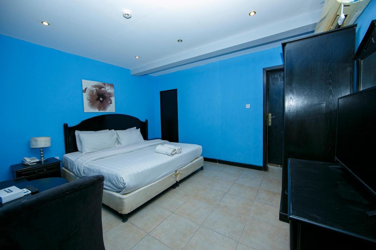 Bahrain Plaza Hotel Manama Luaran gambar
